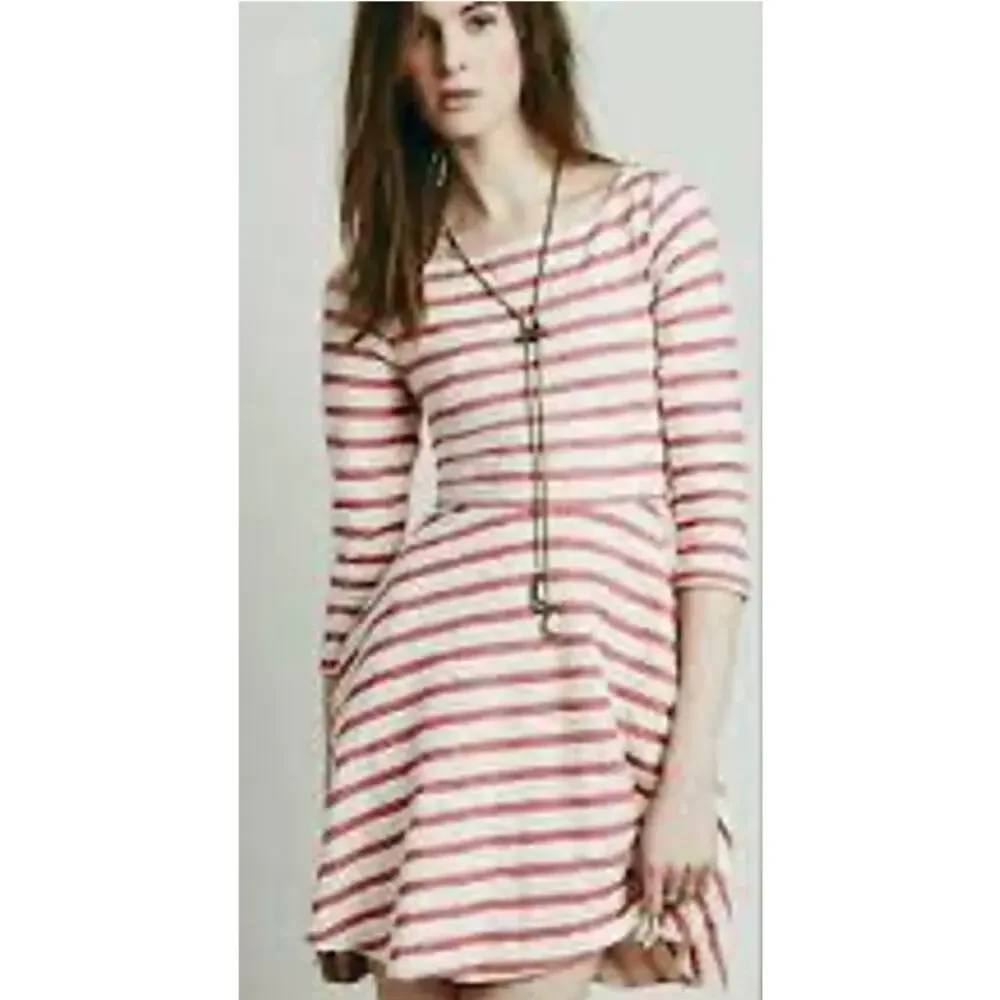 Free People Open Back Dress Fit & Flare Skater Mini Dress XS Xsmall EUC Boho - Picture 4 of 10
